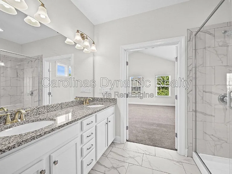 1106 Cigar Ln — Photo 24