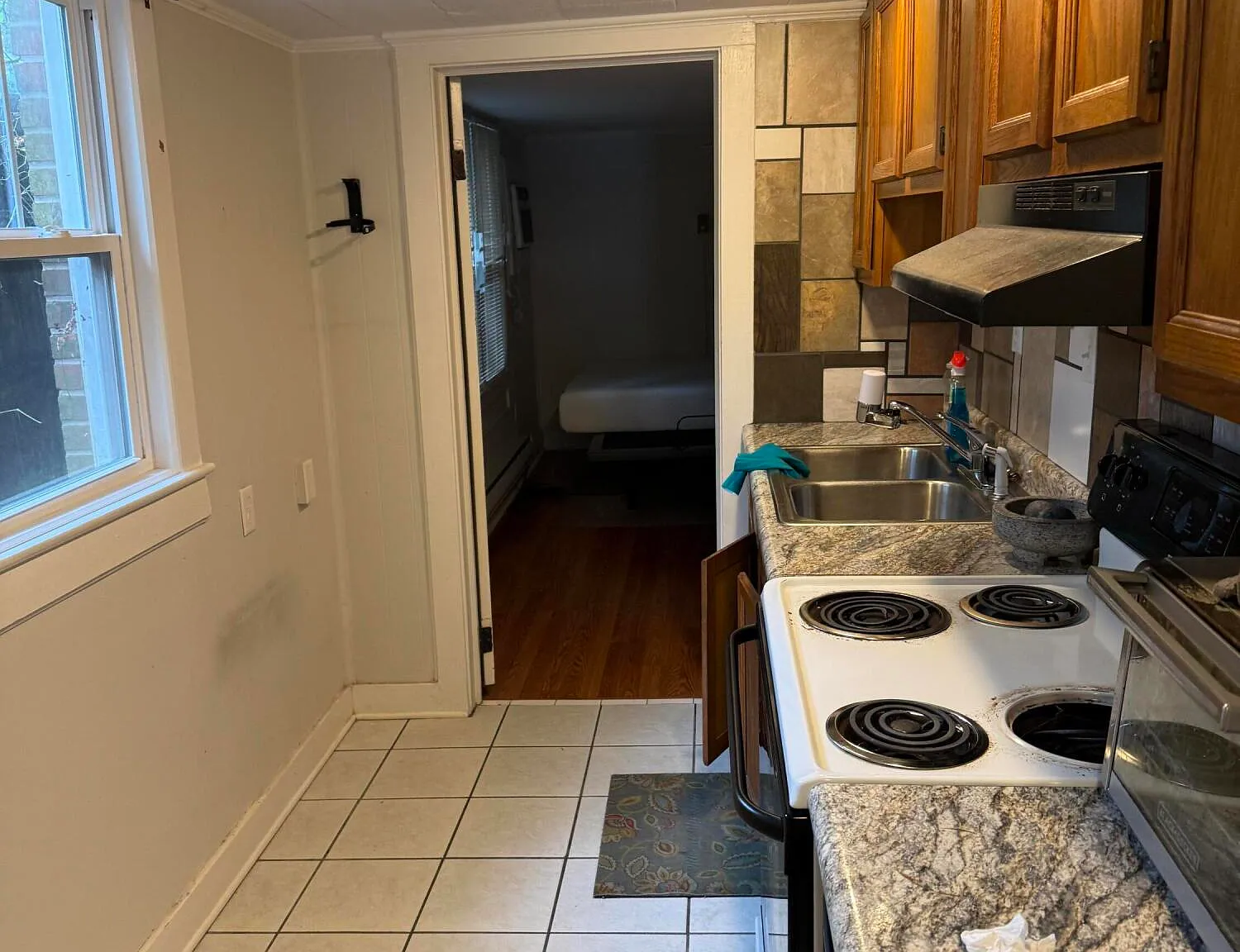 1 bed, 1.0 bath, 800 sqft, $850 — Photo 4