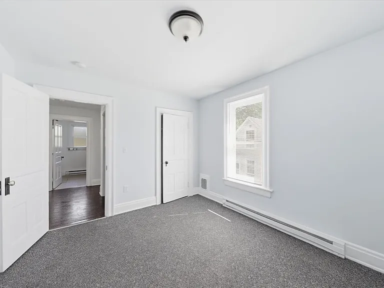 324 W Church St — Photo 25