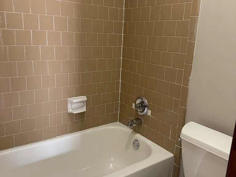 2343 Edge Ct — Photo 15