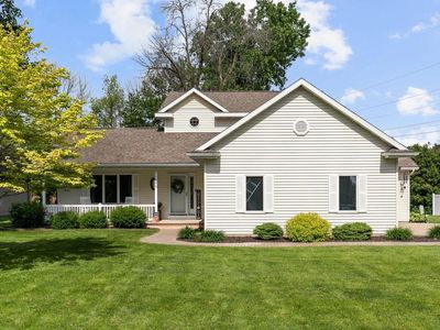 1690 ALCAN DRIVE, Menasha, WI, 54952