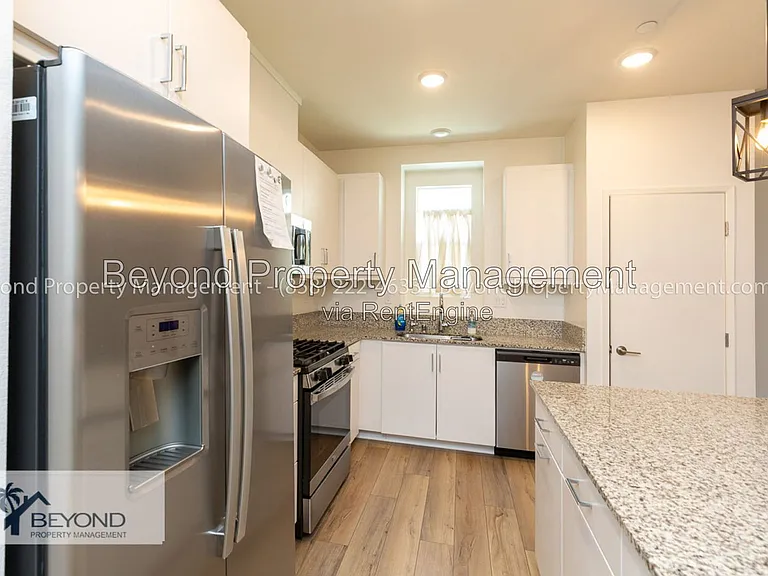 5461 Seacliff Pl #72 — Photo 5
