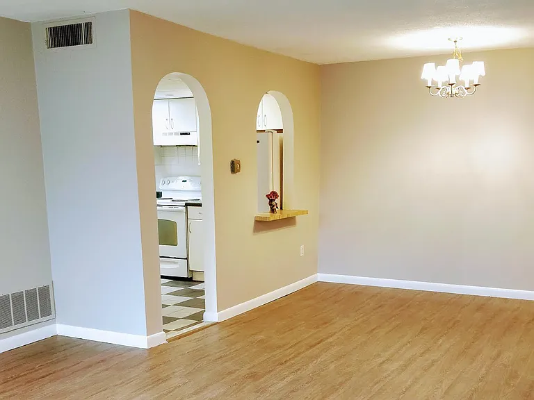 59 School St #B-21 — Photo 1