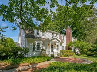 70 Dryden Rd, Bernardsville, NJ 07924