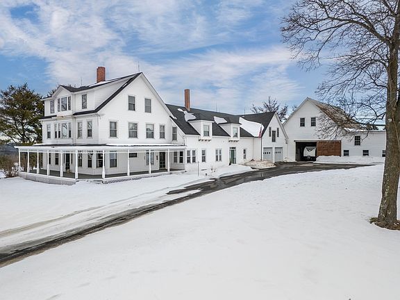 2nd image of 775 N Parish Road