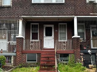 176 Saber St, Philadelphia, PA 19140