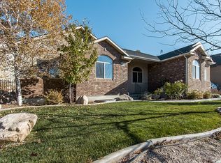 416 E Eagleridge Dr, North Salt Lake, UT 84054