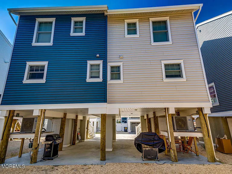 19 Cummins St — Photo 5