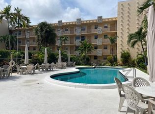 2145 Pierce St APT 101, Hollywood, FL 33020
