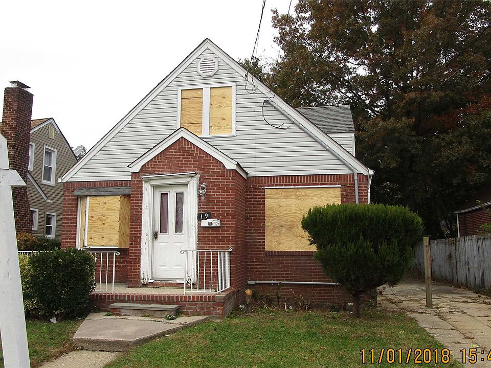 1st image of 19 Brown Ave