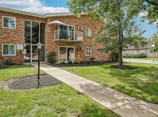 491 Tollis Pkwy APT 173E, Broadview Heights, OH 44147