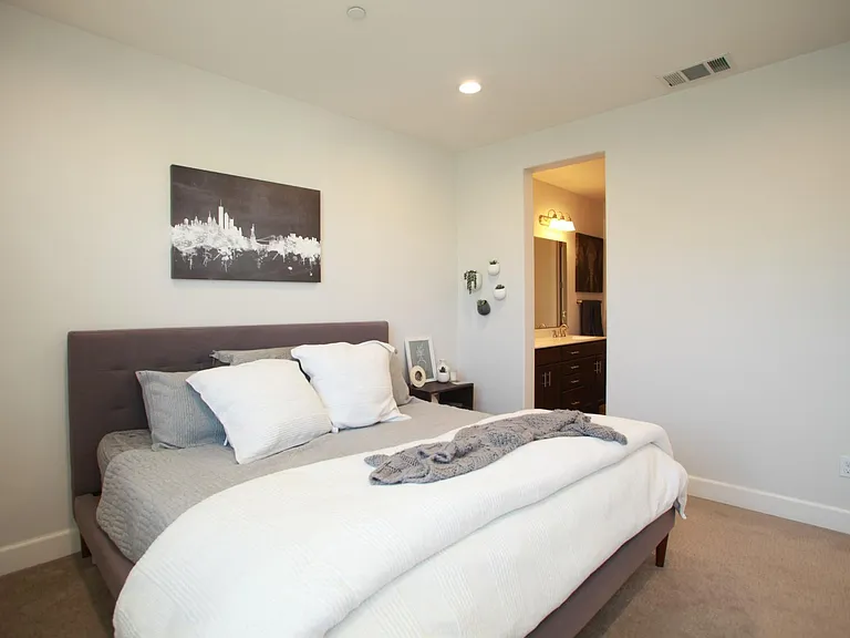 642 Bair Island Rd #1011 — Photo 14