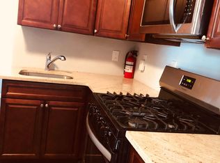 1121 Hampton Pl, Elizabeth, NJ 07201