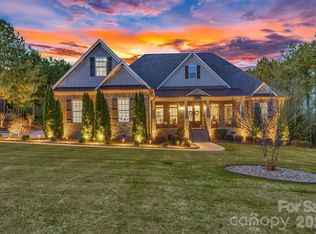 555 Deanne Dr, Rock Hill, SC 29730