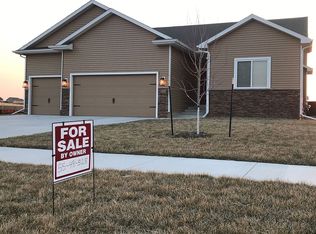 845 NE Addison Dr, Waukee, IA 50263