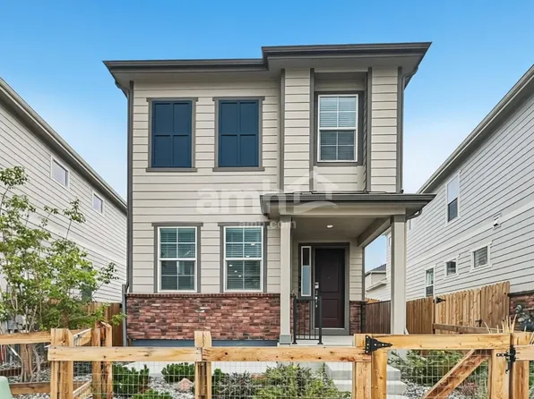 324 N Addison Way, Aurora, CO 80018
