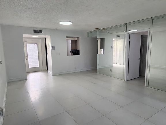 3rd image of 1020 NW 80th Ave APT 203