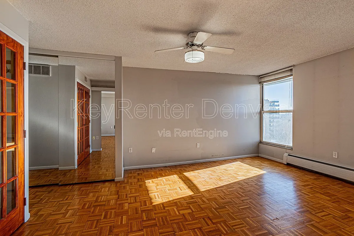 Building Photo - 740 N Pearl St #804