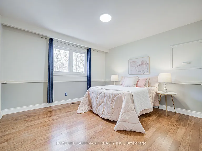 1608 Sherwood Forrest Cir — Photo 25