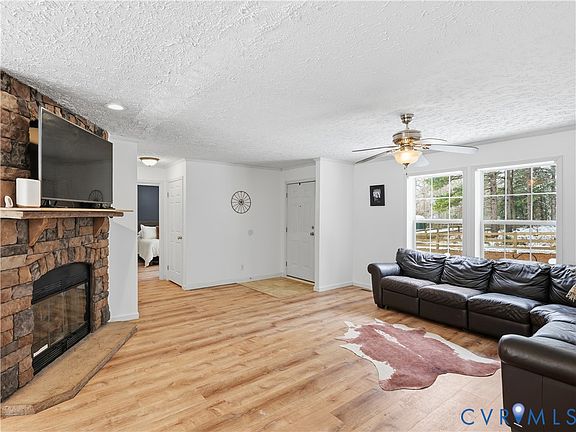 5th image of 13520 Dykeland Rd