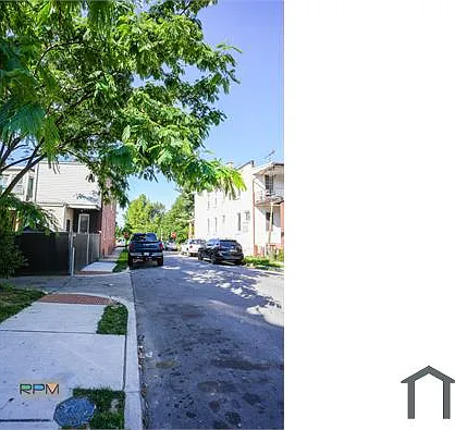 3201 Clarence Ave — Photo 6