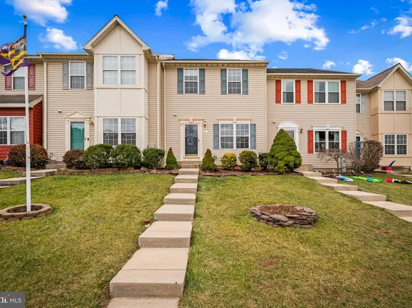 5 Hurst Ct, Baltimore, MD 21236