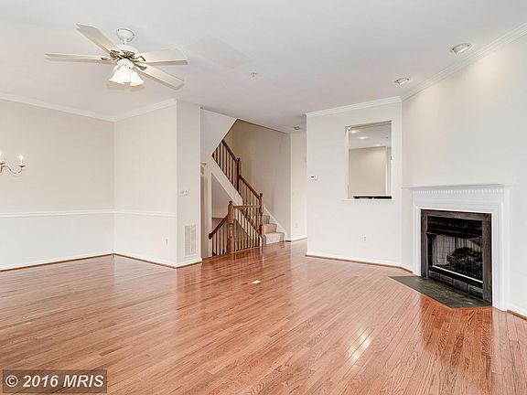 2nd image of 54 Waddington Ln