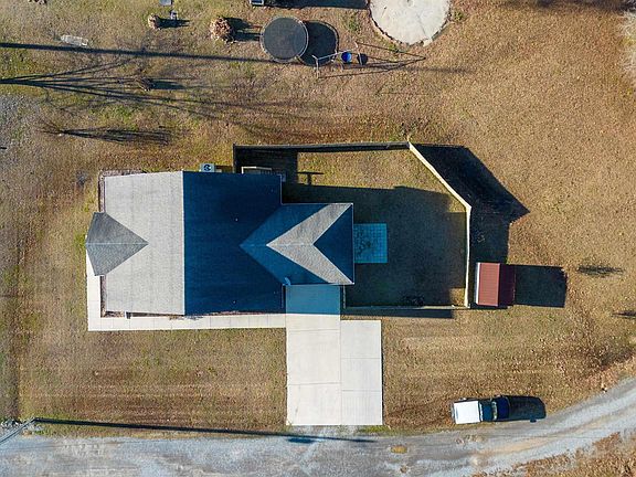 4th image of 4267 Old Highway 431
