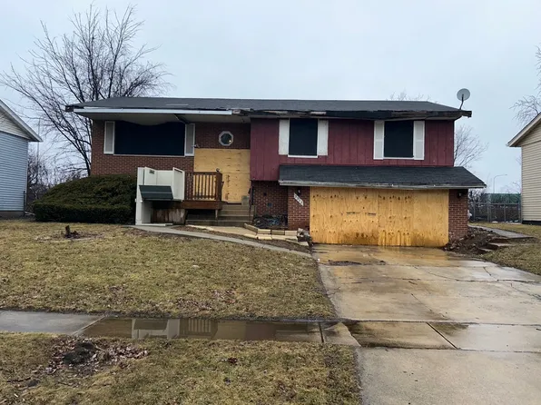 3312 Birchwood Dr, Hazel Crest, IL 60429
