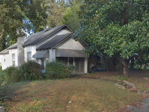 1573 Carroll Dr NW, Atlanta, GA 30318