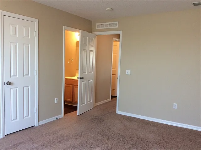 401 Blake Ave — Photo 20