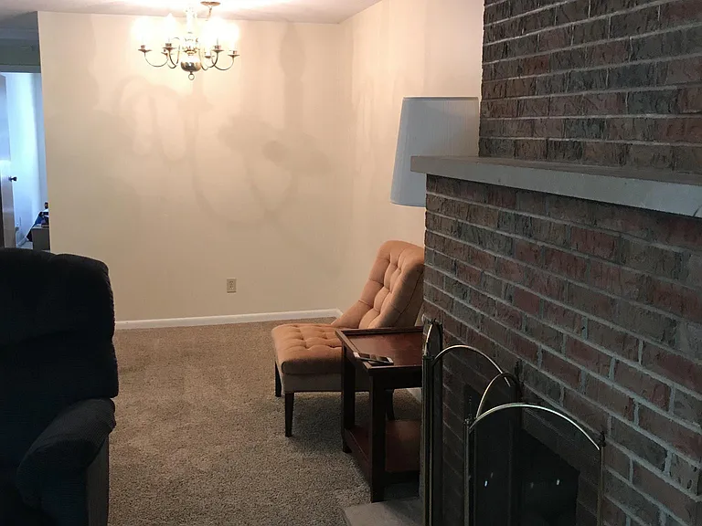 433 Genesee St #4 — Photo 20