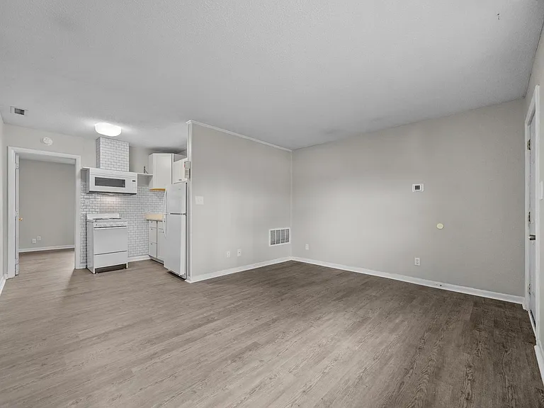 21 Sophia Dr #A — Photo 6