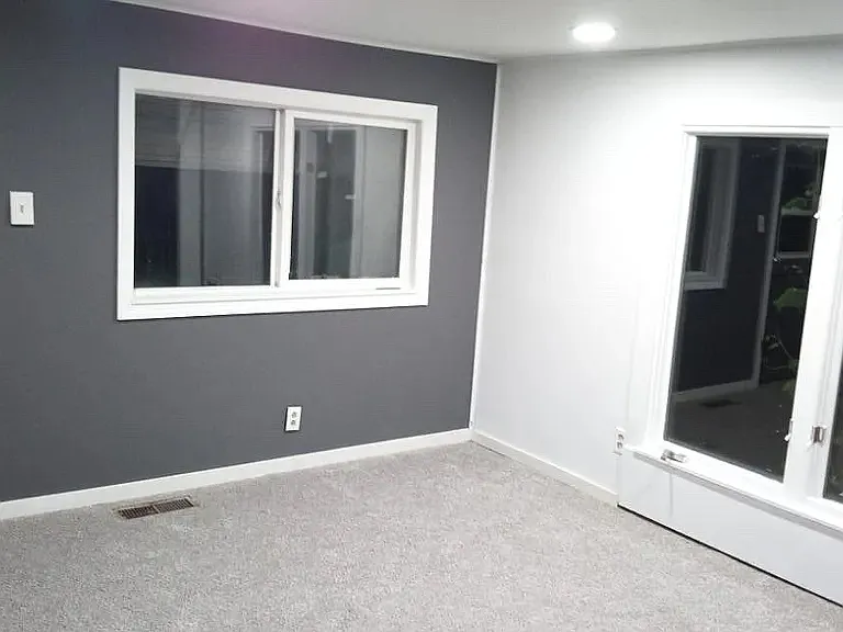2 bed, 1080 sqft, $900 — Photo 3