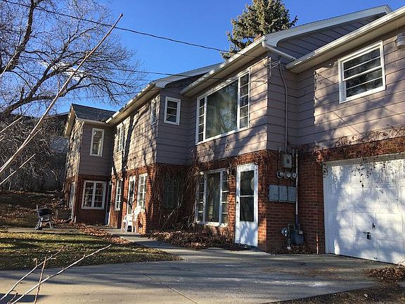 2nd image of 514 Avenue D APT B