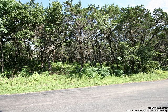 1st image of 107 Fawn Dr
