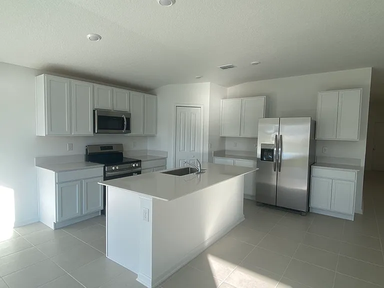 5118 Magnolia Palm Dr — Photo 5