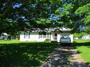 1905 Franklin St, Bonham, TX 75418