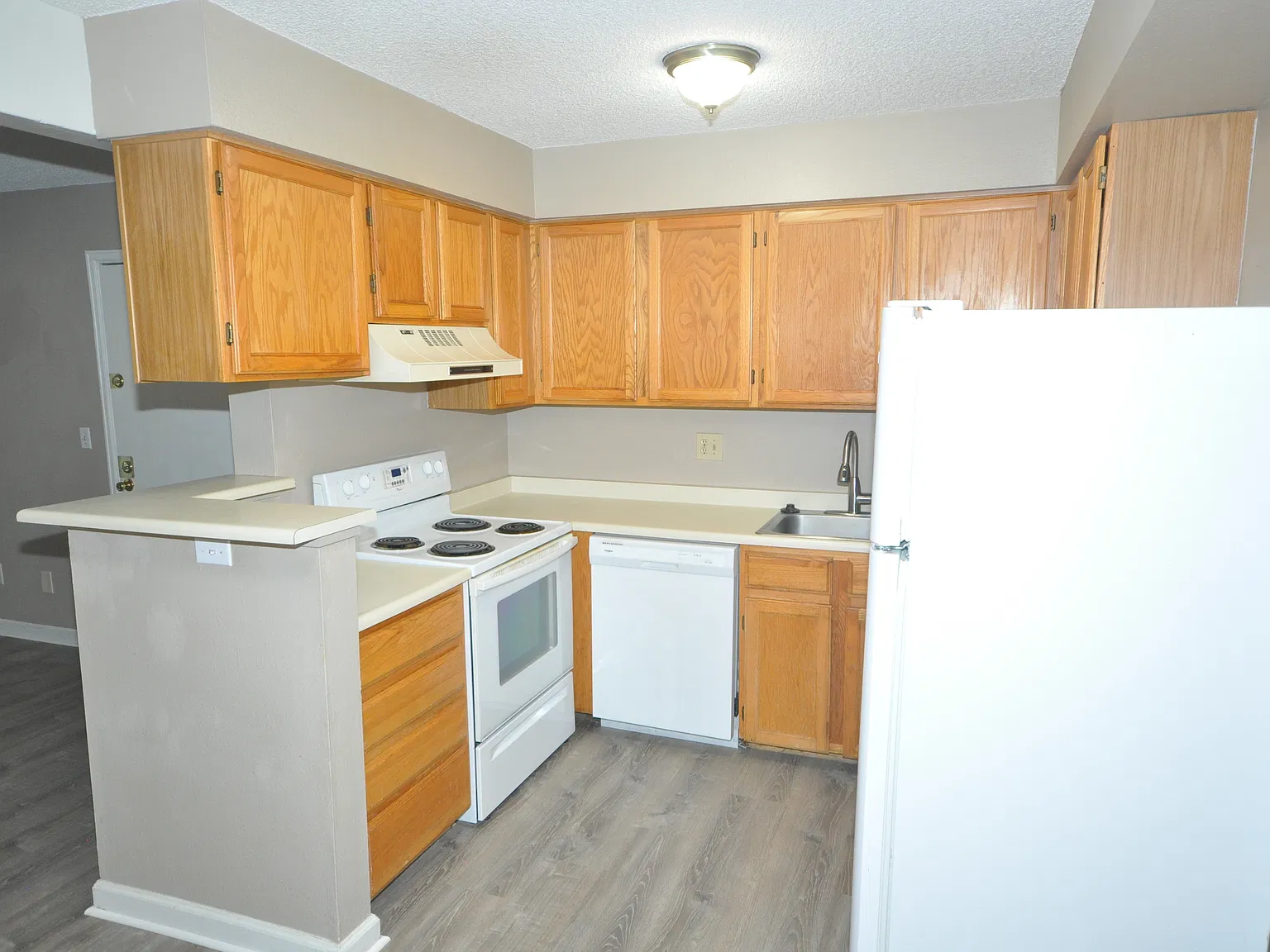 1 bed, 723 sqft, $1,250 — Photo 1