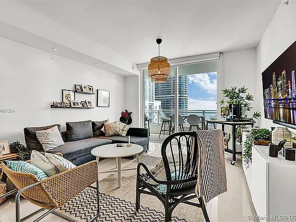 5th image of 1080 Brickell Ave Unit 4104