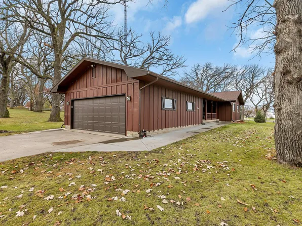 60021 279th St, Litchfield, MN 55355