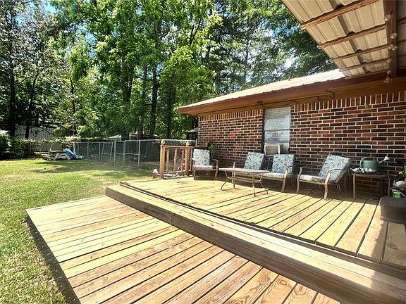 5th image of 163 Goldonna Rd