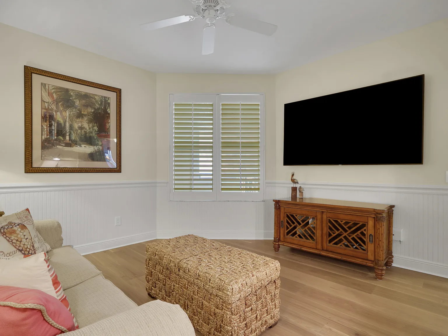 STR) 430 Cove Tower Drive (C) - 1 — Photo 2