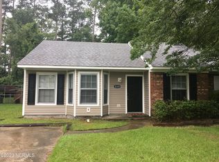 2105 Rolling Ridge Dr, Midway Park, NC 28544