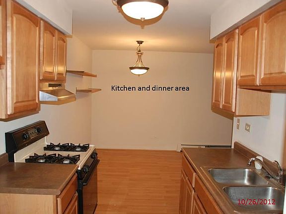 4th image of 1198 Royal Glen Dr APT 212