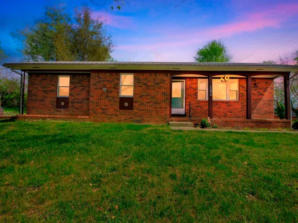 202 Spencer St, Burkesville, KY 42717