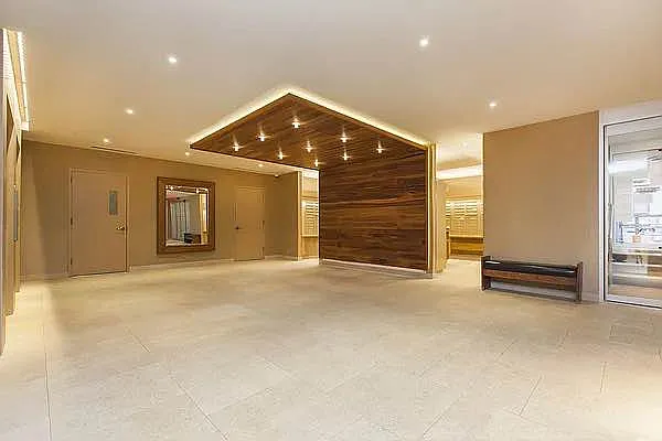 Rented by Bond New York | media 11