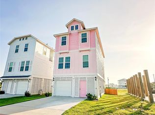 3507 Lori Ln, Galveston, TX 77554