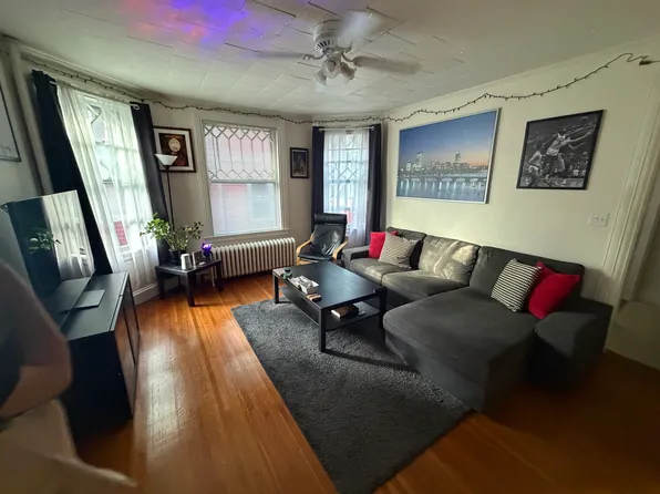 4 Cambridge Ter #1, Allston, MA 02134