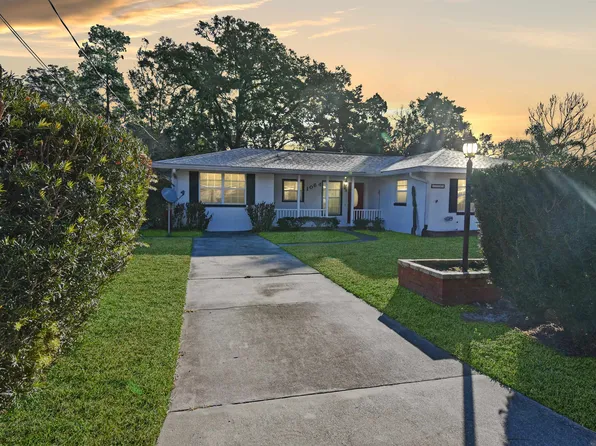 1064 Hibiscus St, Saint Augustine, FL 32084